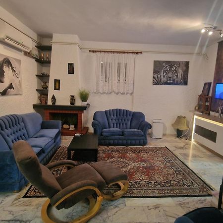 Marmara Villa Aigeira Bagian luar foto